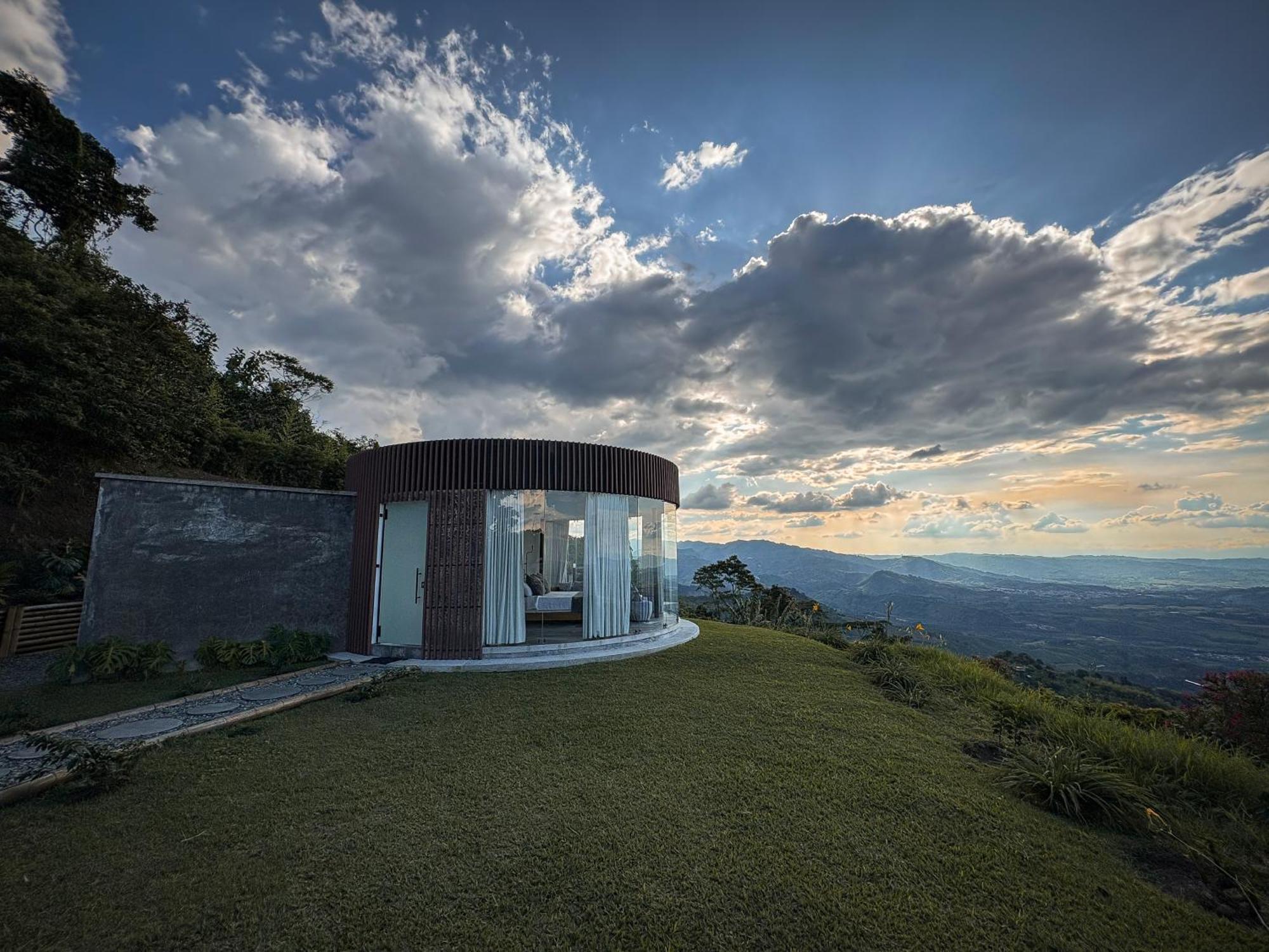 Hotel La Cima Eco 5*